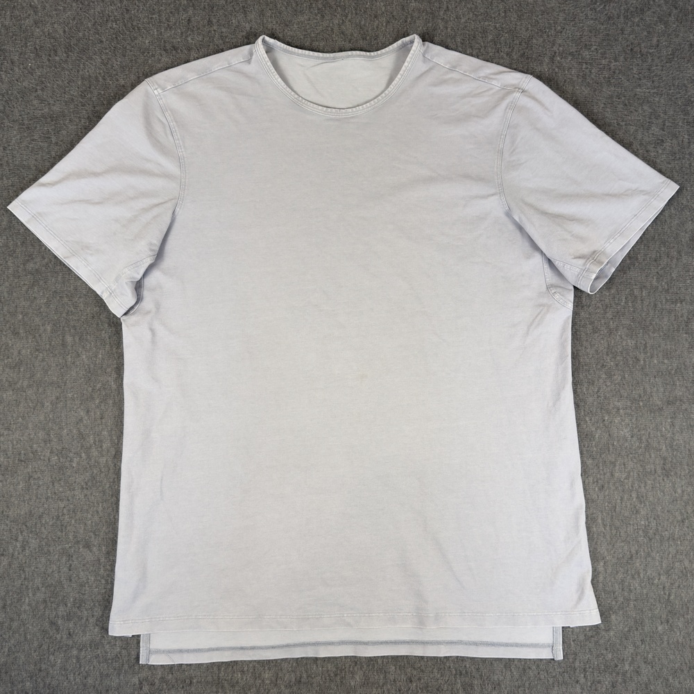 Lululemon Shirt Mens Large Gray Short Sleeve Crewneck Casual Athletic Tee Logo